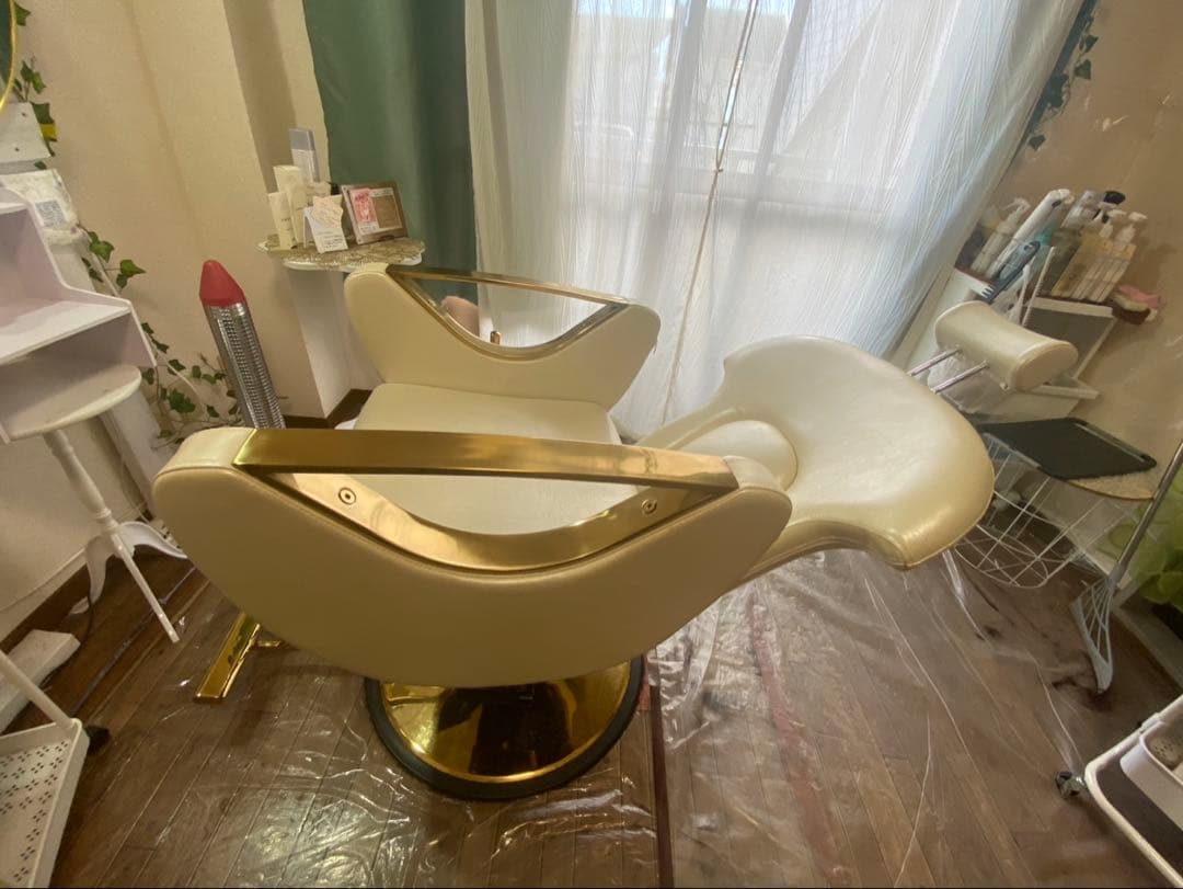 （早い者勝ち）　カットチェア　美容室