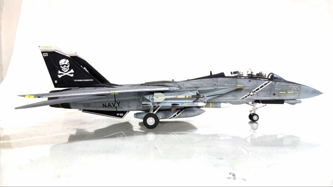 タミヤ1/48 F-14D TOMCAT ジョリーロジャース仕様VF-103