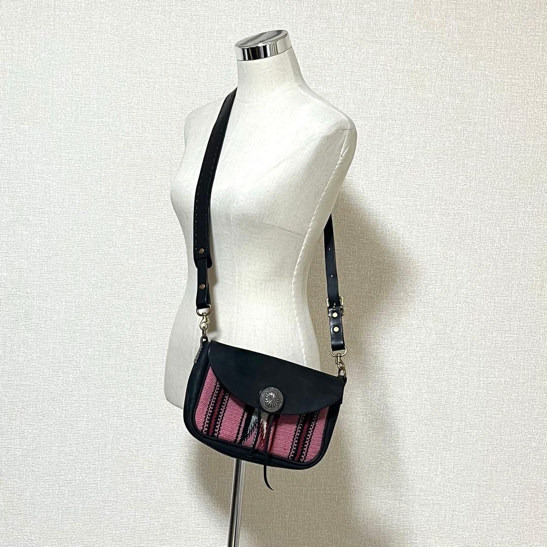 【未使用級】ラッキージョン　ラグショルダーバッグ　コンチョ　チマヨ柄　ウエスタン