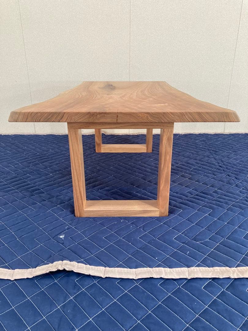 胡桃 クルミ 一枚板 ローテーブル