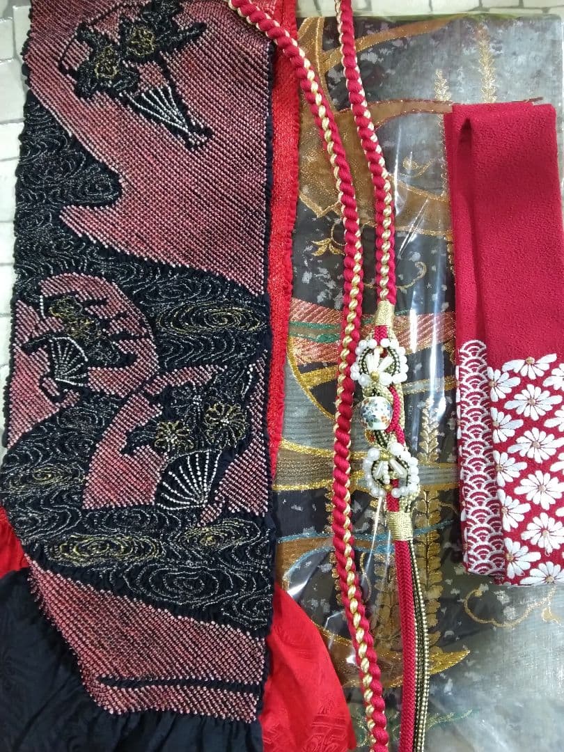 振袖フルセット、正絹振袖、友禅染、成人式、重ね衿、帯揚げ帯締め、西陣袋帯、長襦袢