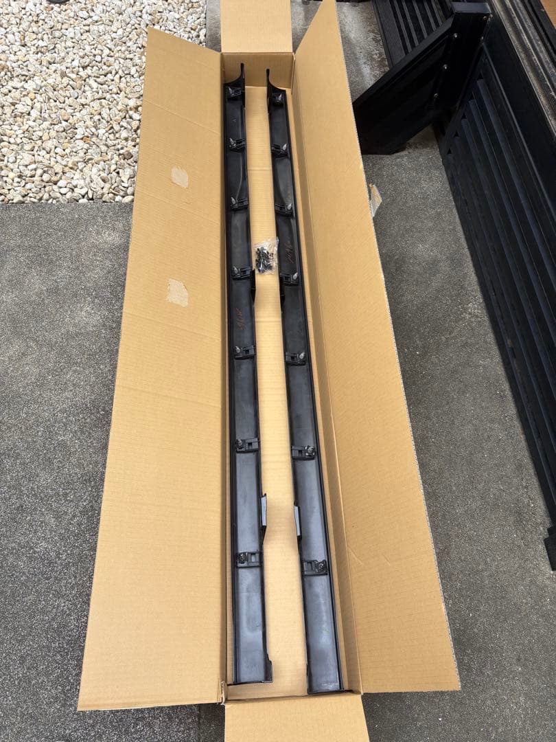 【ひーくん出品】新品未使用　NBOX JF5純正サイドスポイラー