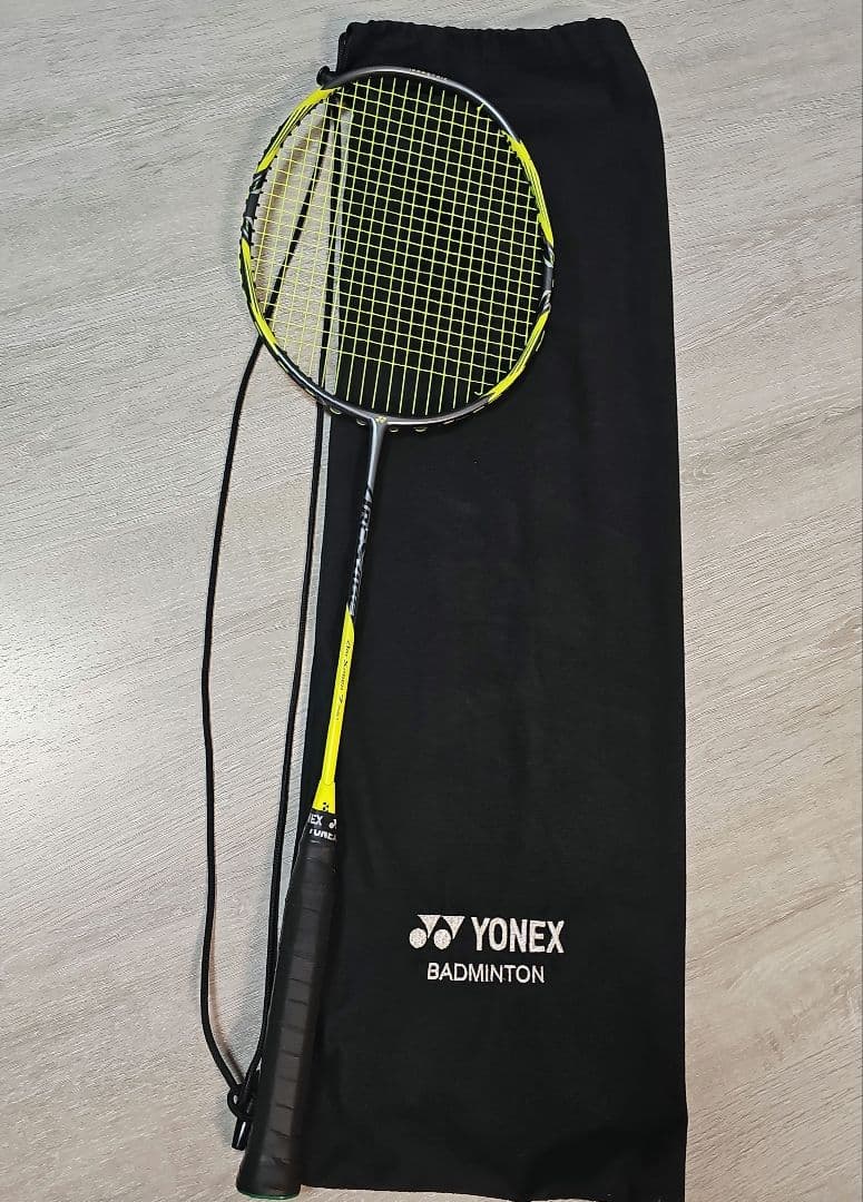 ラケット YONEX ArcSaber 7 PRO 4U5