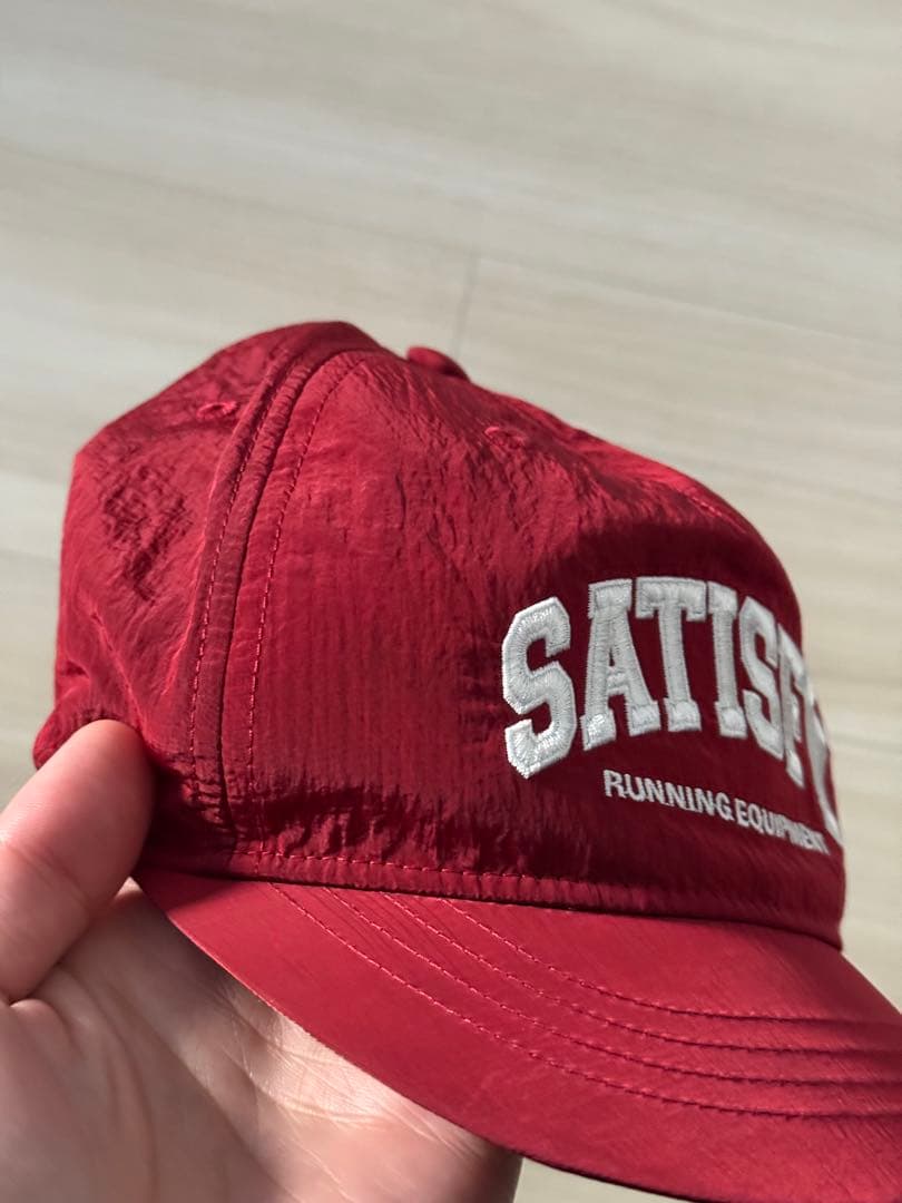 satisfy サティスファイrunning 5‑Panel Pinch Cap