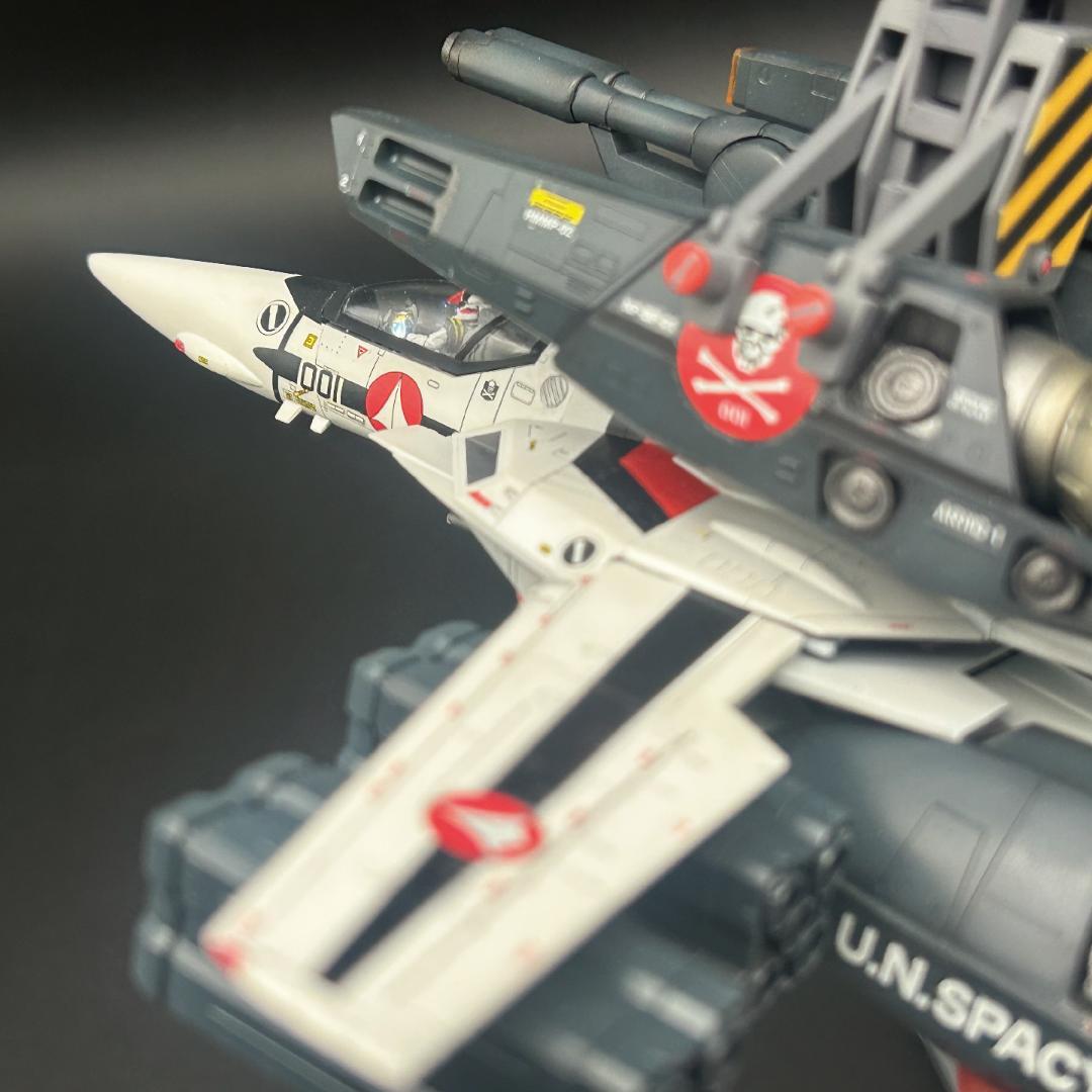 【電飾】VF-1バルキリー／リン・ミンメイ　塗装済完成品