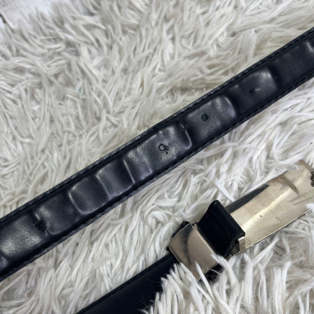 PRADA レザー　ベルト　ロゴ　シルバープレート　ブラック