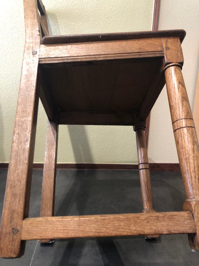 フランス製アンティークチャーチチェア