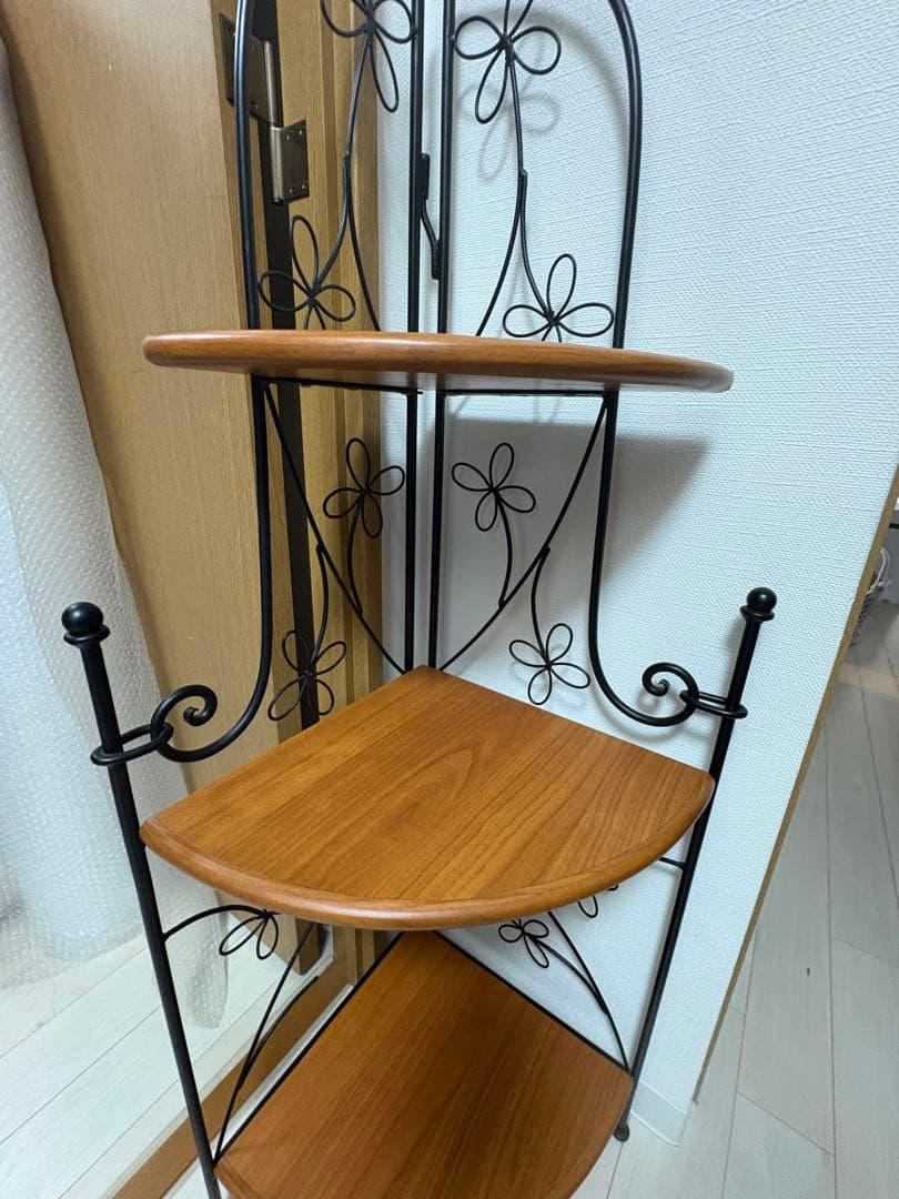 アイアン細工　3段コーナーラック　コーナーシェルフ　プランタースタンド