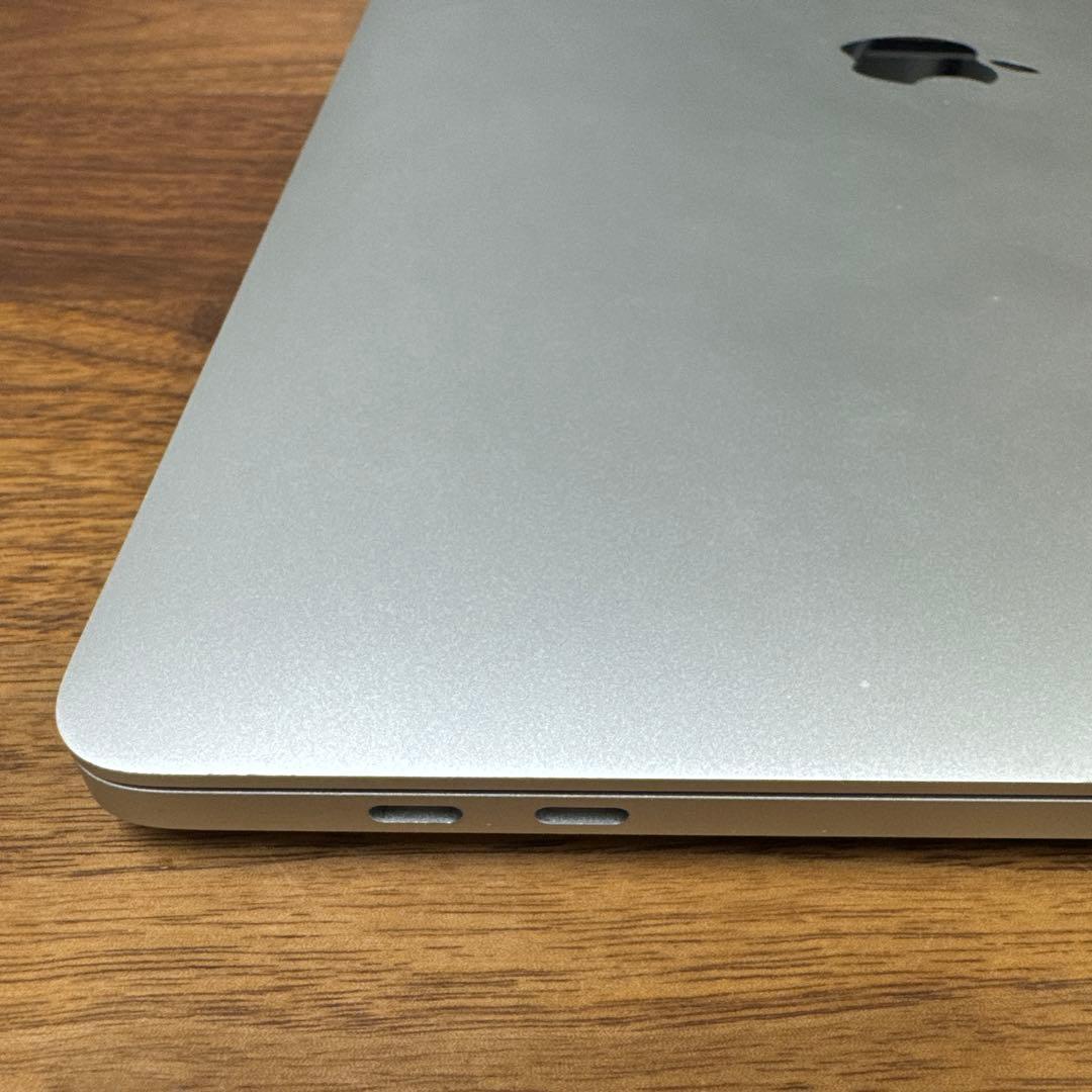 Apple MacBook Pro 2019 16インチ/i9/32GB/2TB