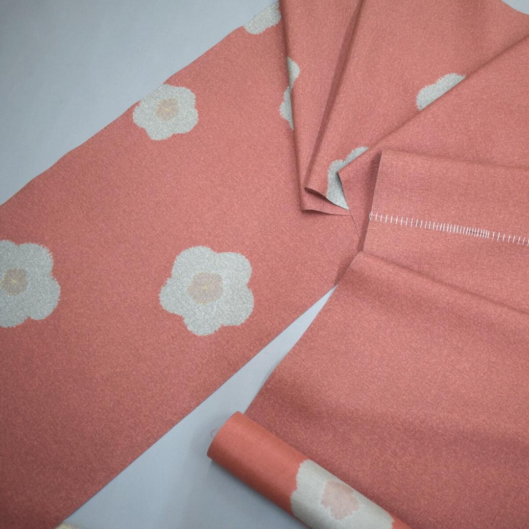 M20-20 新品 正絹 染大島 訪問着 仮絵羽解き 灰赤茶系 梅