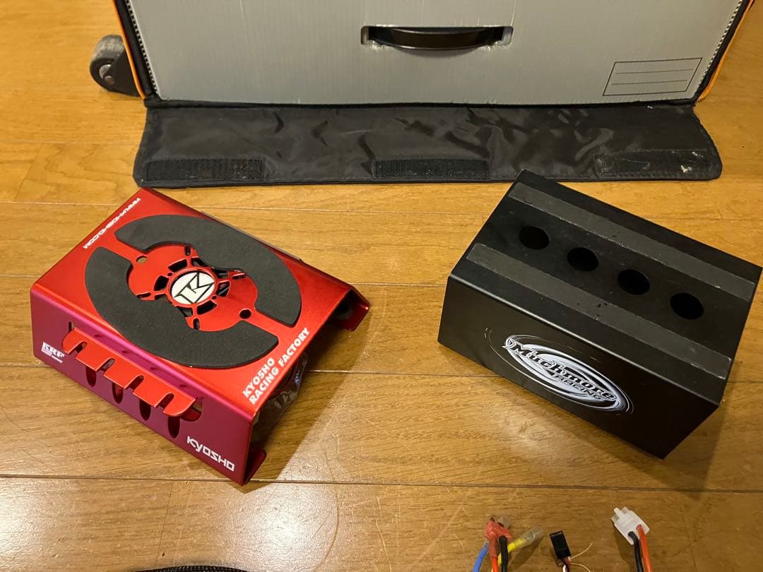 ブラシレスモーター＆アンプ他パーツ