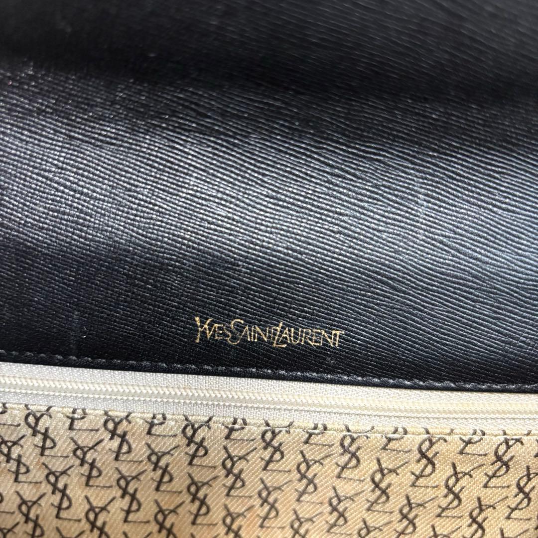 美品★イヴサンローラン クラッチバッグ カサンドラ レザー ブラック YSL