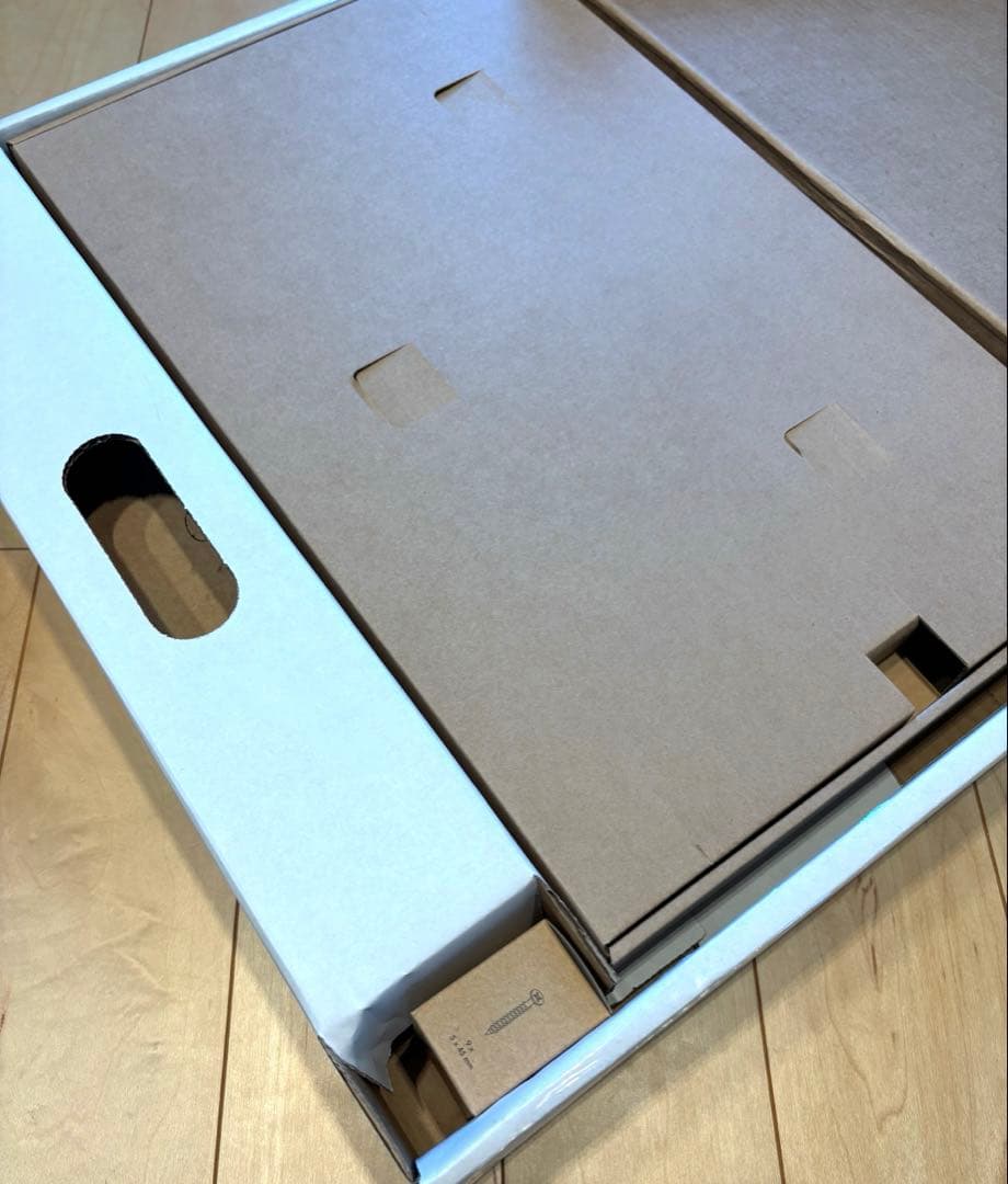 ノベルティ付き Artek Moomin Stool 60 スツール