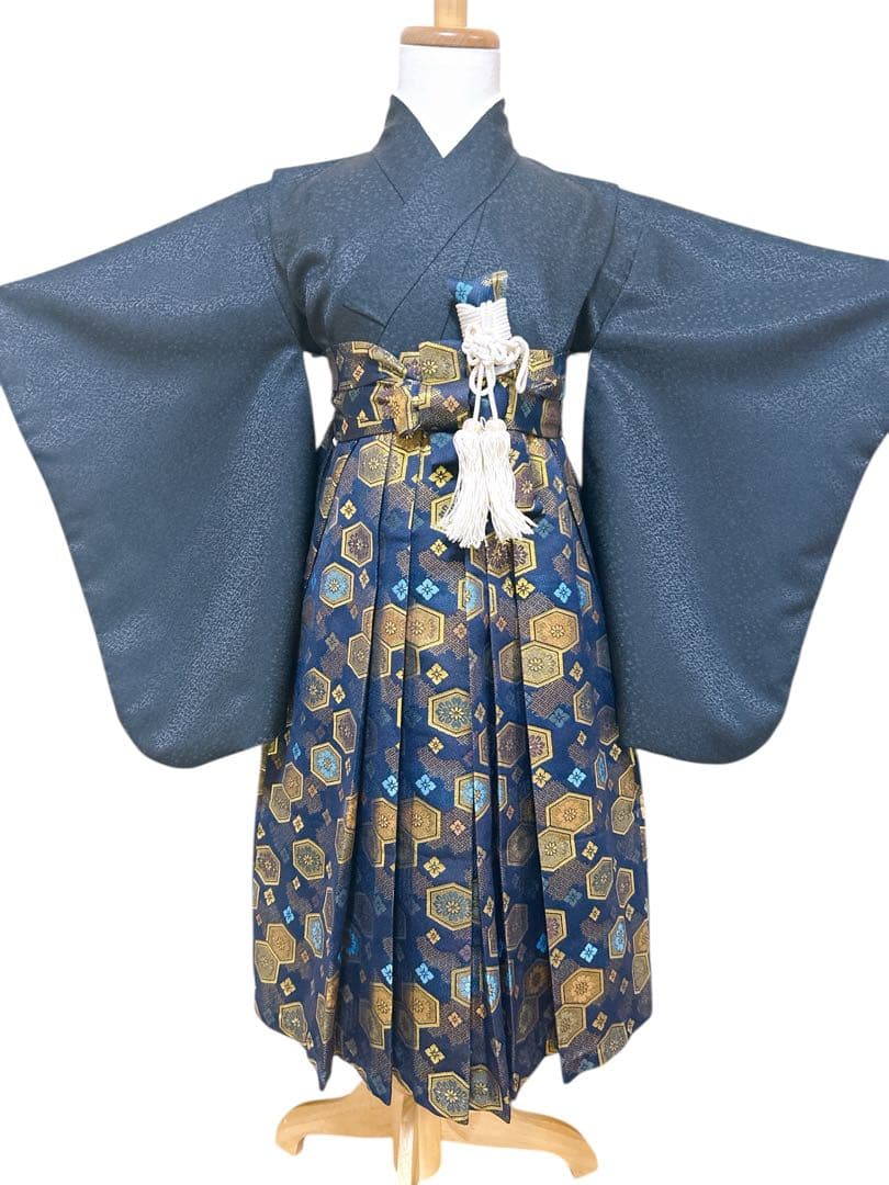 刺繍入り兜柄♡七五三　5歳　男の子　フルセット　一式　黒系