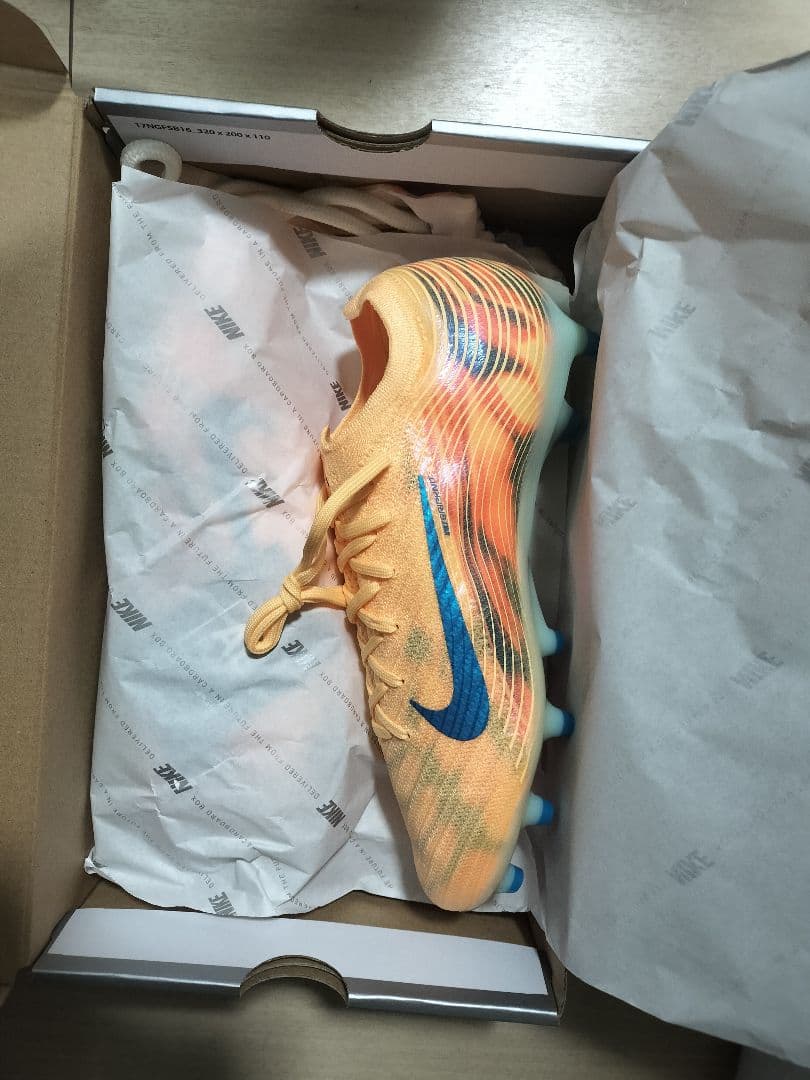 ズーム マーキュリアル ヴェイパー 16 エリート KM AG 26.5cm