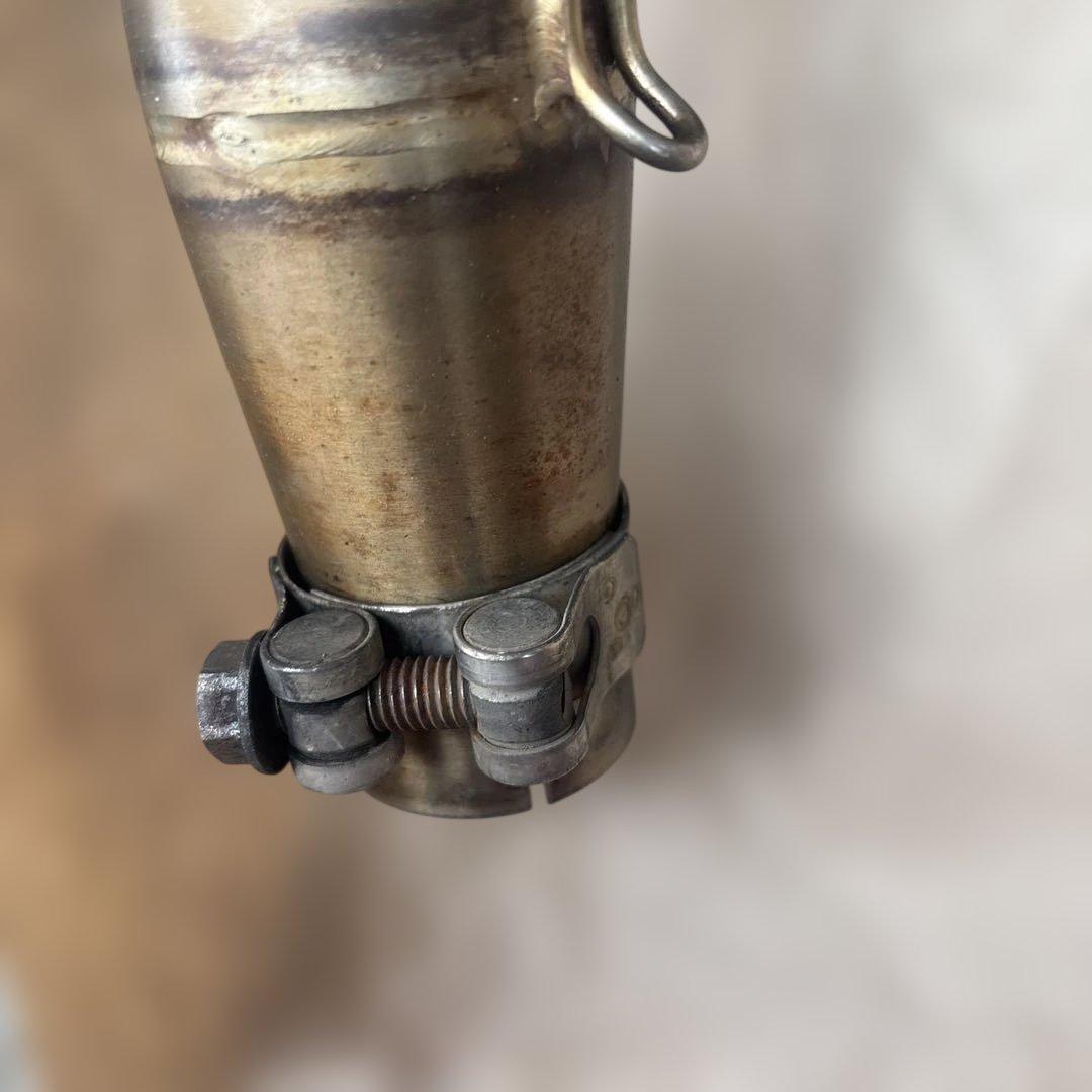 AKRAPOVIČ カーボンファイバー マフラー