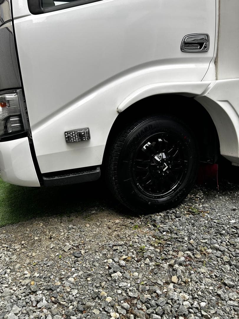 カムロードバンテックジル15インチスタッドレスタイヤセット195/70Ｒ15