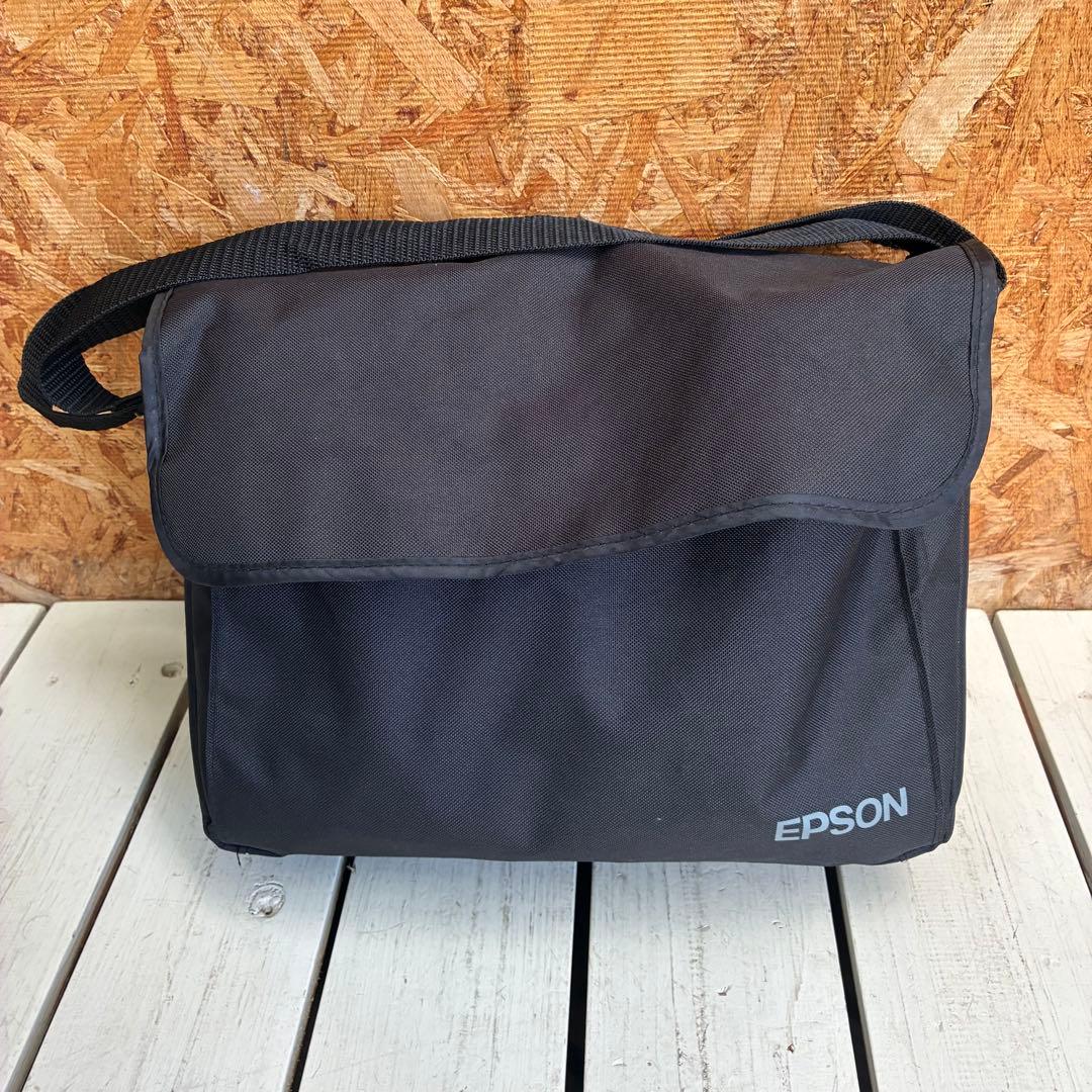 0695 EPSON EB-W31 プロジェクター　WXGA