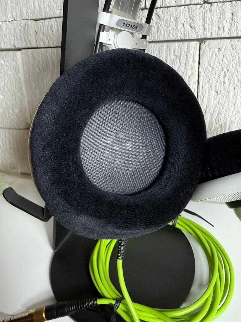 AKGクインシー・ジョーンズ・シグネチャー・ライン Q701