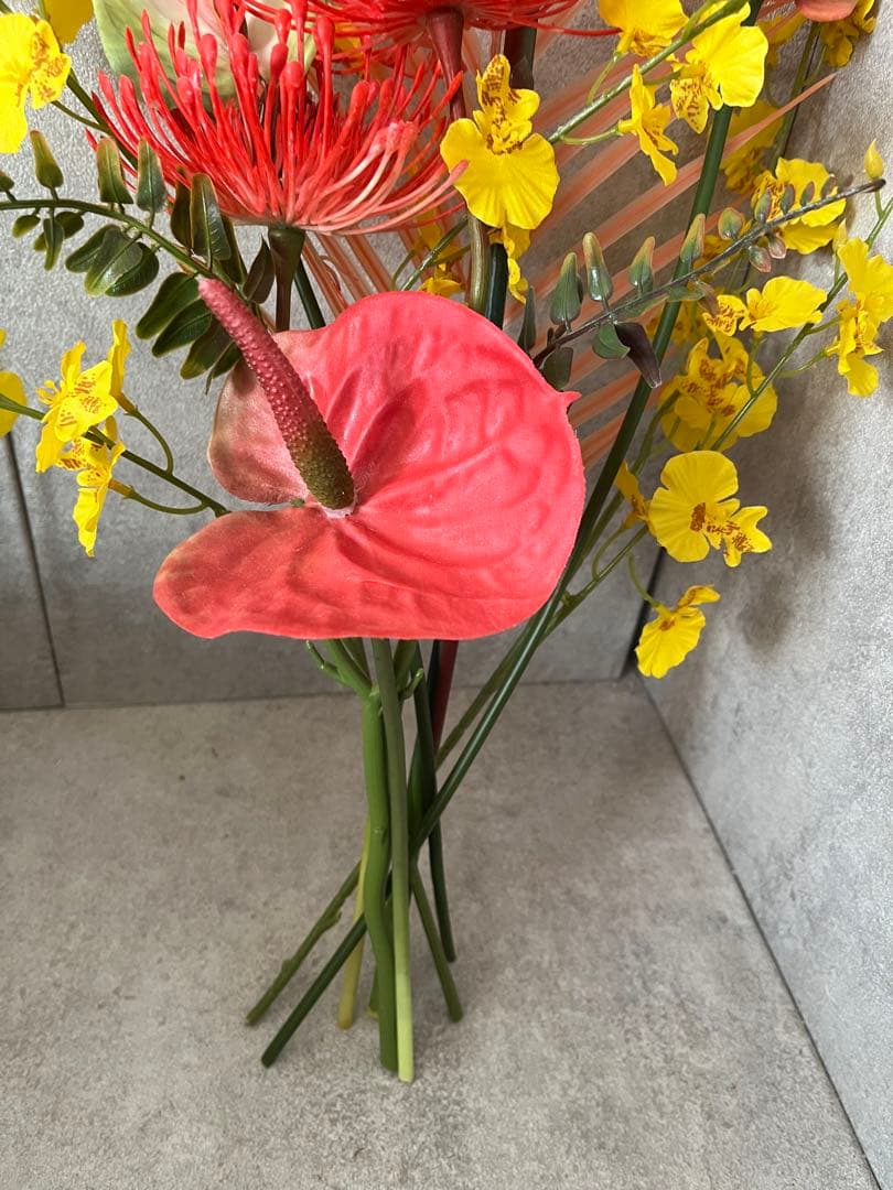 ストレチア　造花　アレンジ