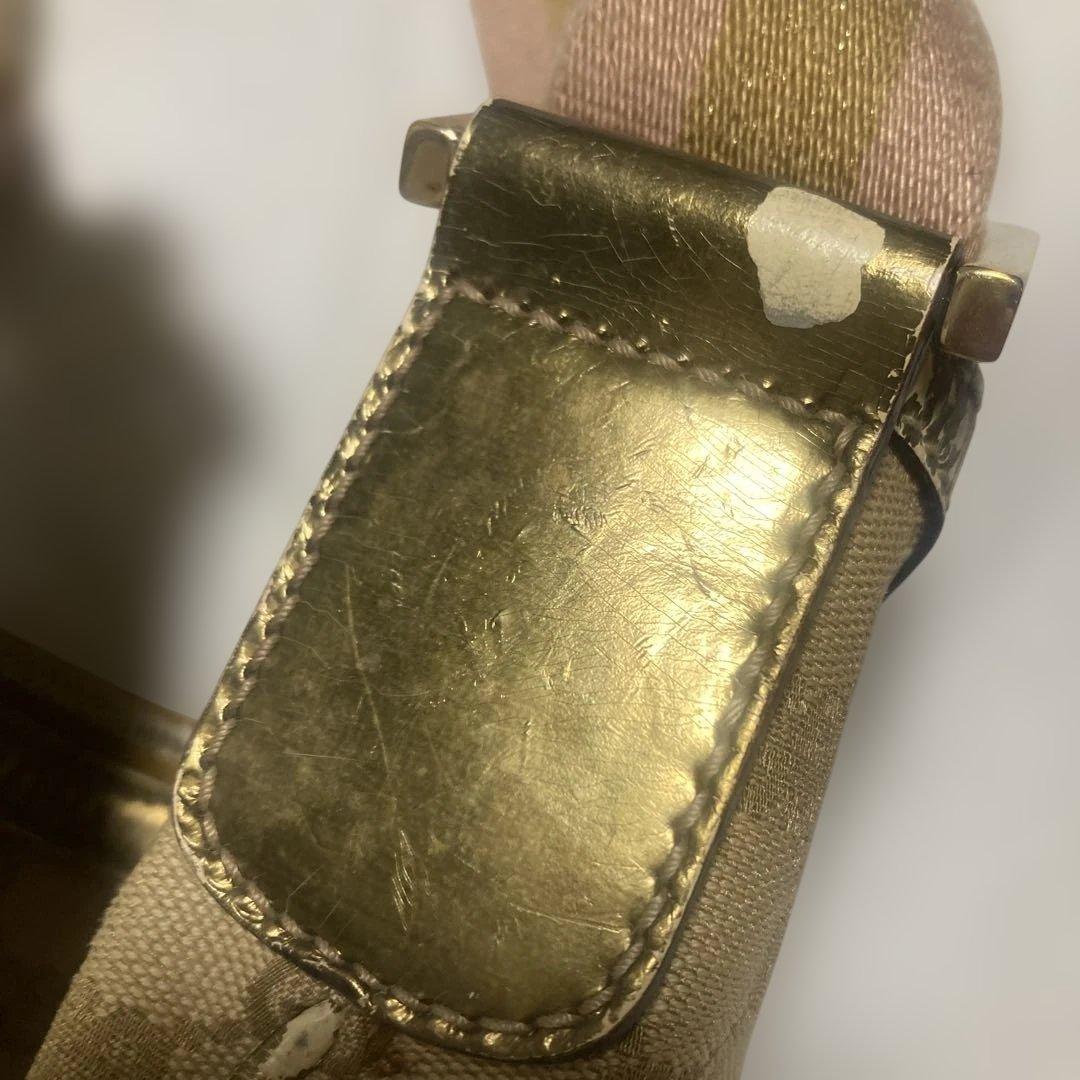 GUCCIハーフムーンショルダーバッグGG キャンバス