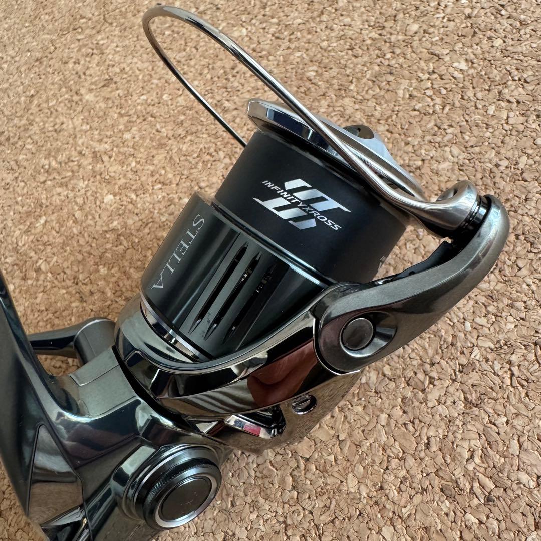 【2回試投のみ極美品】22ステラ 4000MHG ベール対策済製品