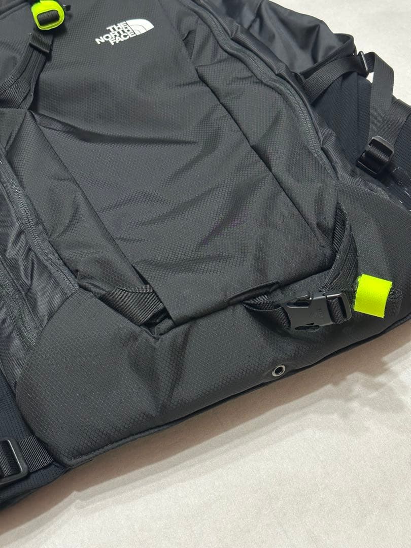 美品、ザ・ノースフェイス、パウダーガイドベスト、サイズ：SM（USAサイズ）