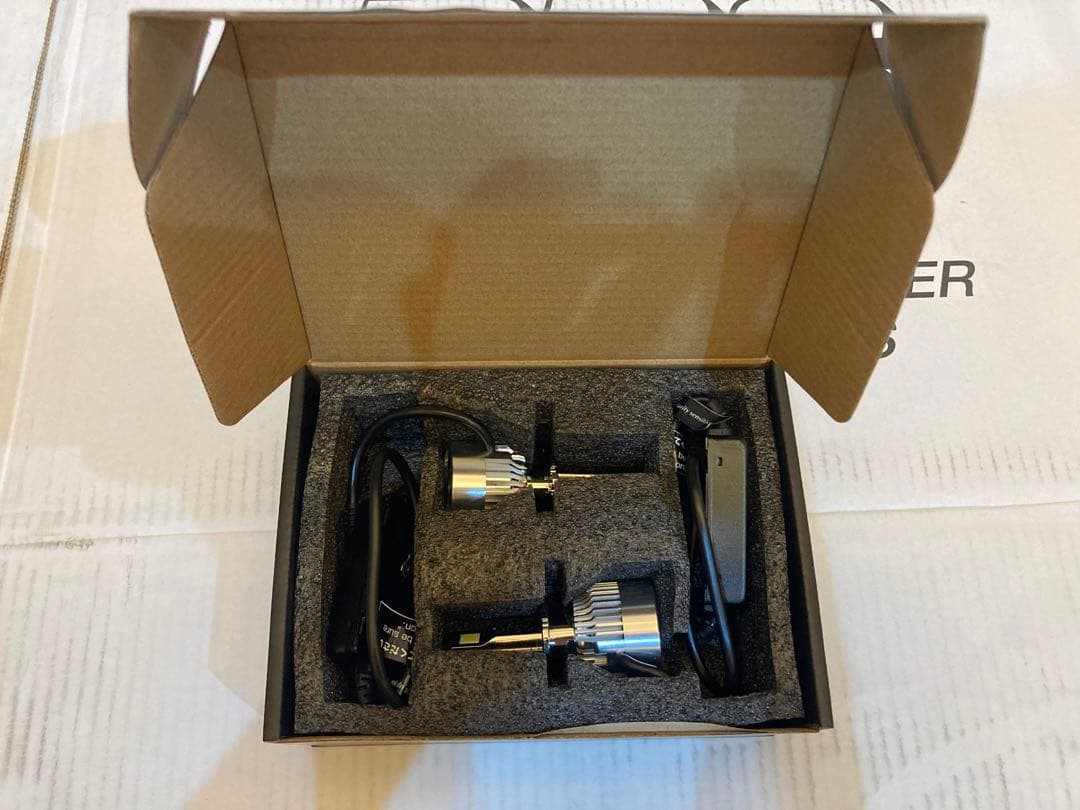 HID屋 Qシリーズ　D4S LEDヘッドライトバルブ