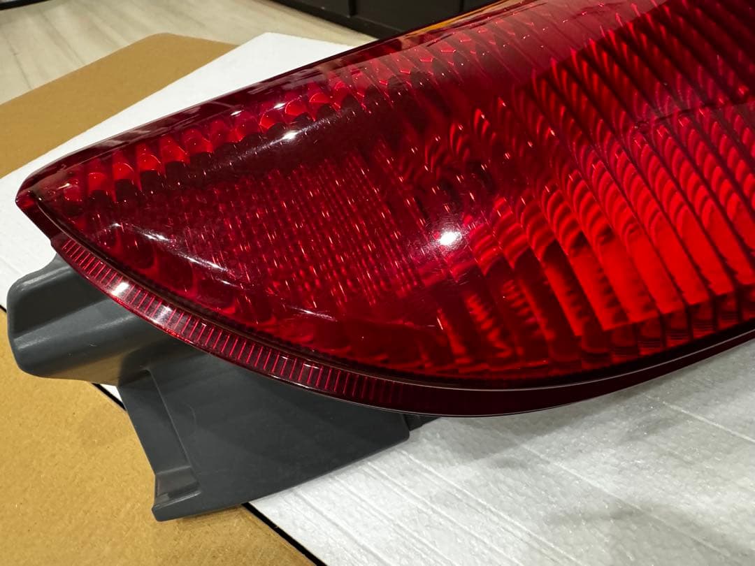 トヨタ　純正テールランプ 左右セット