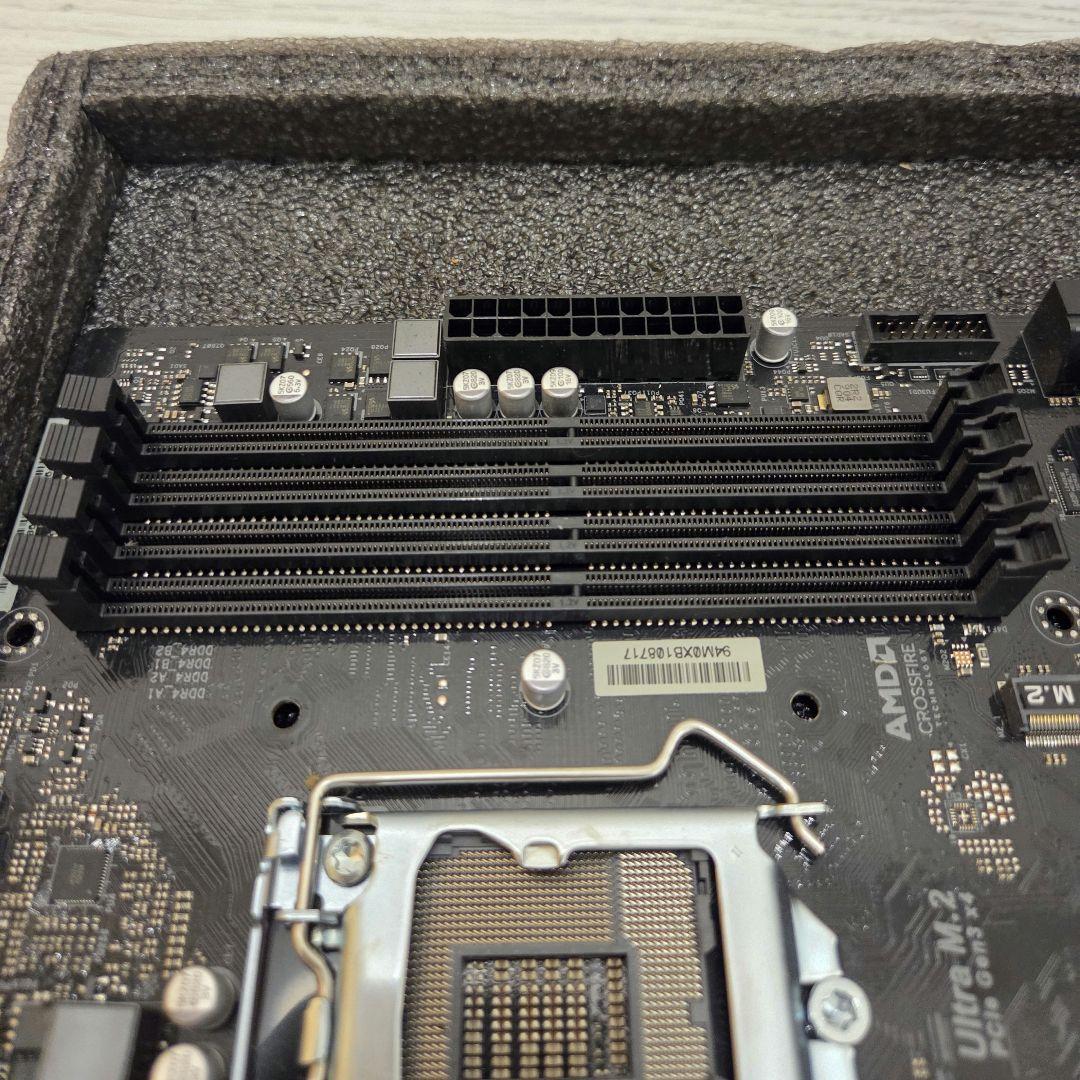 CPU Intel Core i9-9900K + Asrock z390 pro4