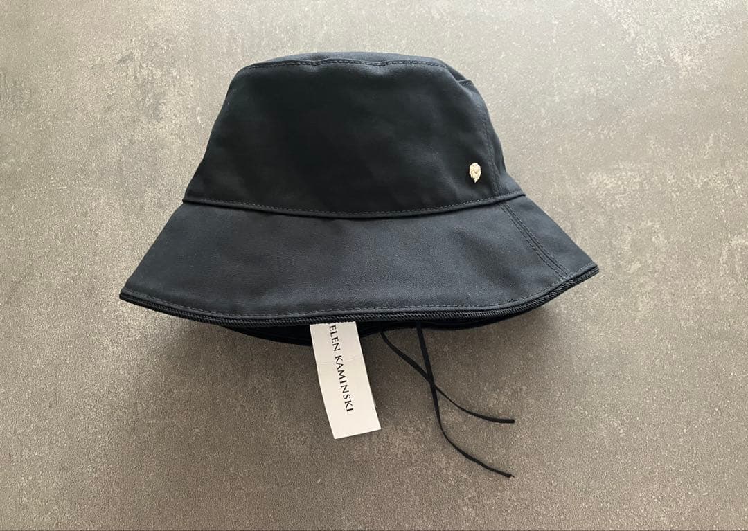 新品正規品店頭完売早い者勝ち‼️レア　ヘレンカミンスキー　ハット