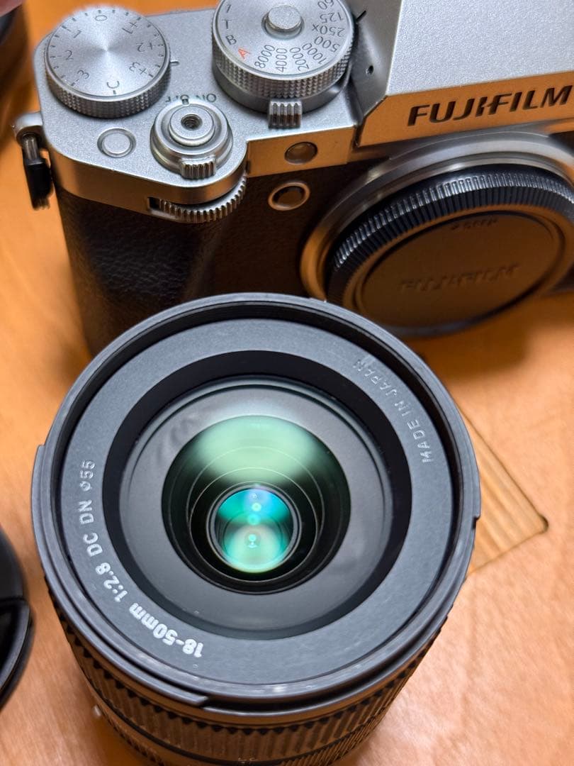 FUJIFILM X-T5 SIGMA 18-50mm F2.8 レンズ