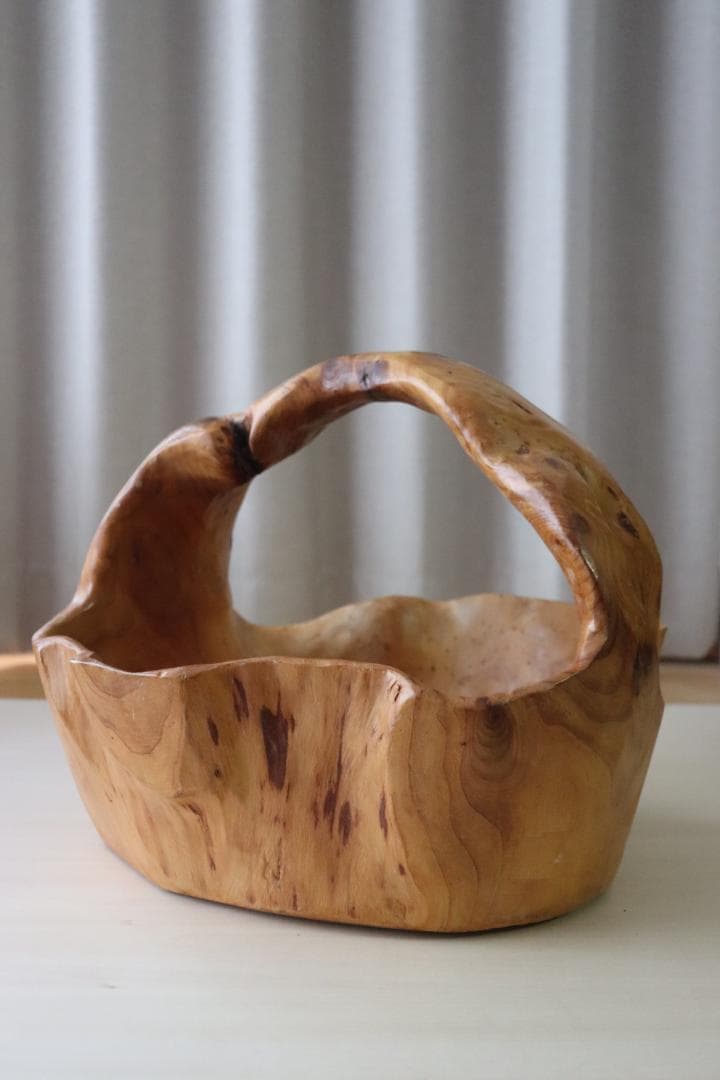 天然木　無垢材　くり抜き　手籠　花かご　果物かご