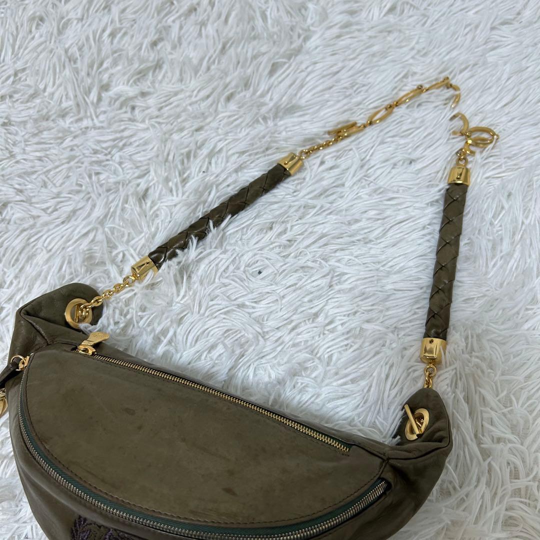 【希少✨ヴィンテージ/チェーン】ボッテガヴェネタ　ボディバッグ　カーキ　本革　金