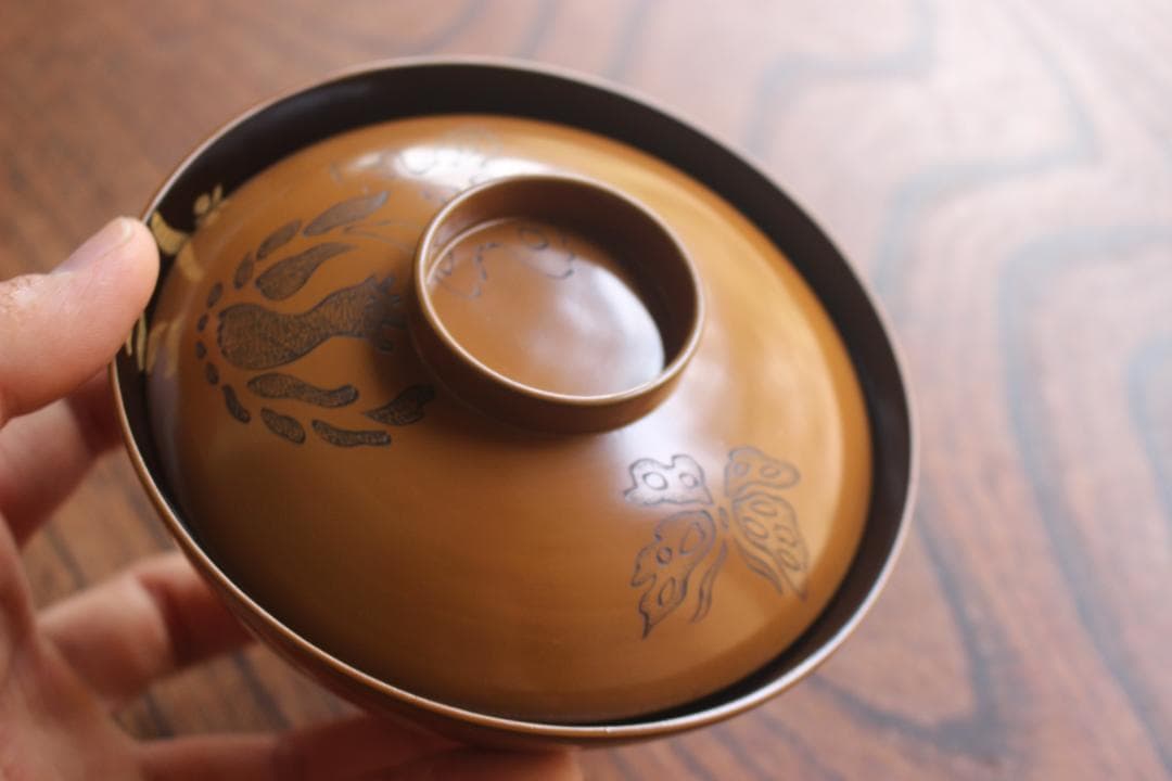 時代黄漆に風情ある沈金沈黒鳳凰文のお椀2点（検輪島塗京塗懐石椀蒔絵椀沈金椀