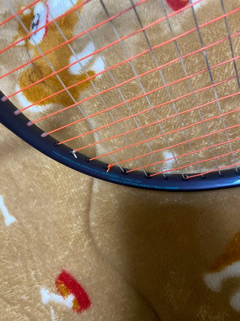 YONEX バドミントンラケット オレンジストリング