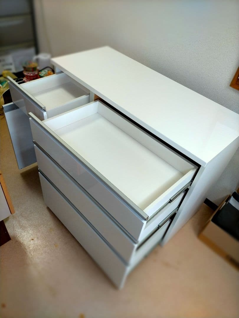 【送料込】ニトリ キッチンカウンター 幅120奥行51高さ86cm 食器棚 白色