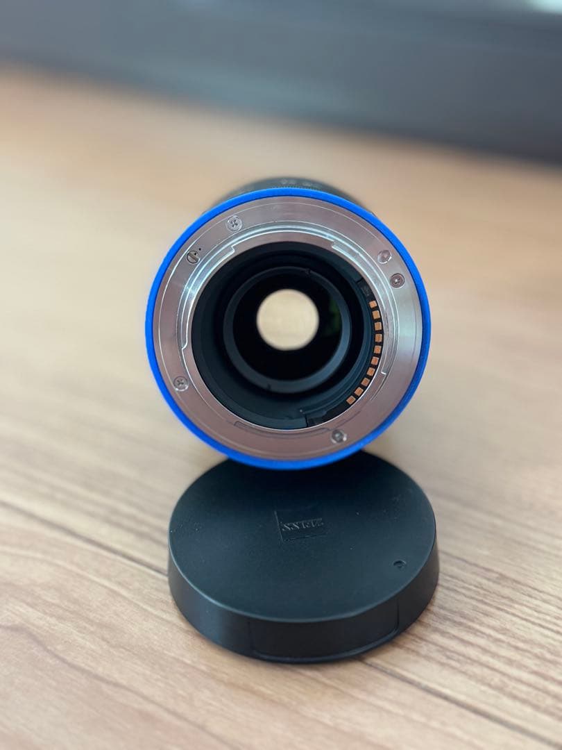 Carl Zeiss Loxia 35mm F2 Eマウント