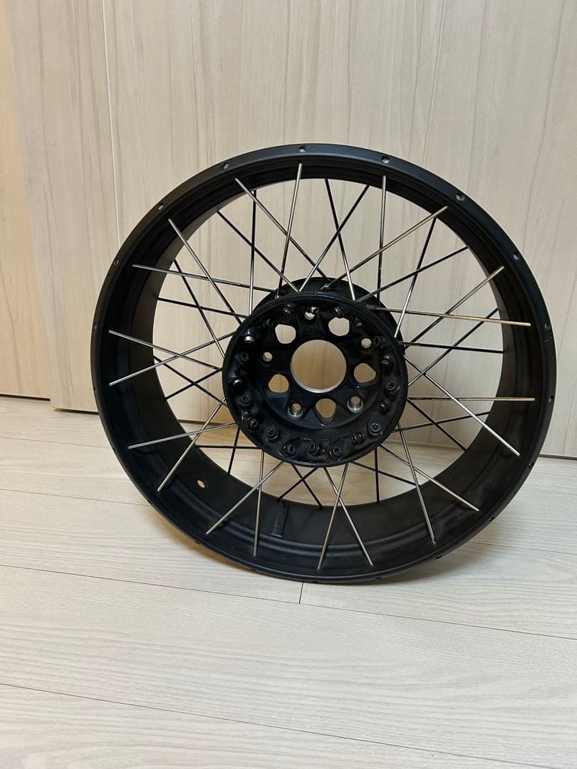 BMW 水冷 R1200/R1250 GS Adventure リア ホイール