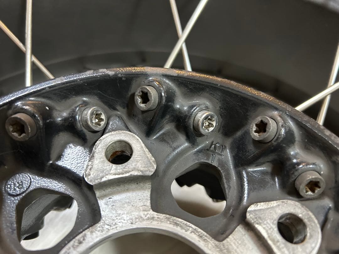 BMW 水冷 R1200/R1250 GS Adventure リア ホイール