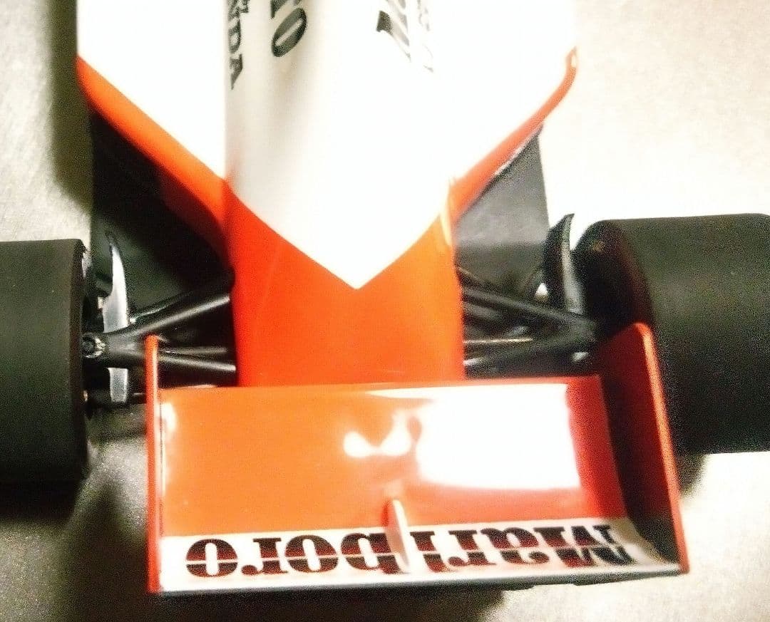 ミニチャンプス 1/18 F1 マクラーレン MP4/5B A.セナ リペイント