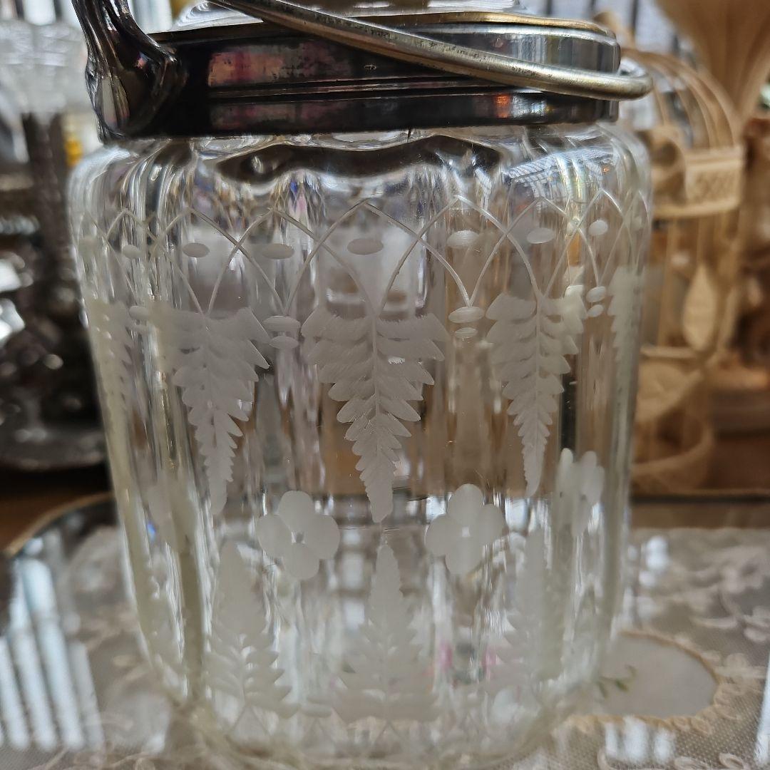 ワケ有り‥アンティークガラスビスケットジャー