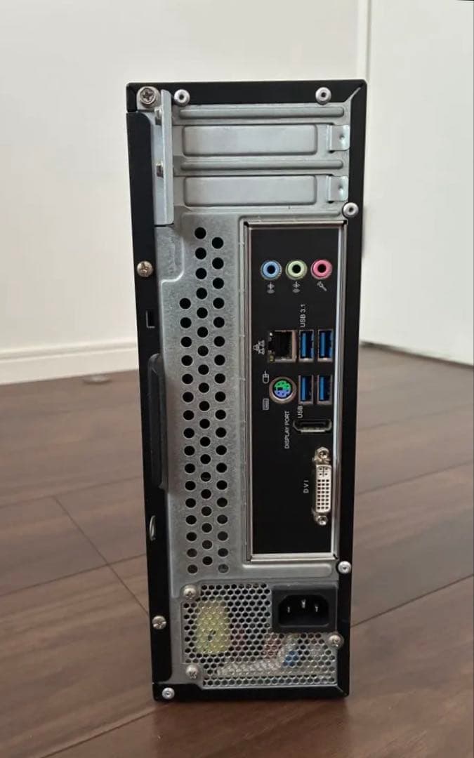 【お買得】mouse デスクトップPC i3 8GB SSD+HDD 軽量