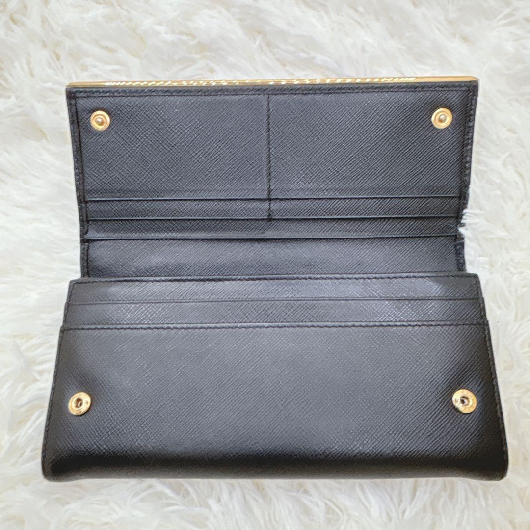 PRADA サフィアーノレザー フラップ 長財布 メタルロゴ ブラック