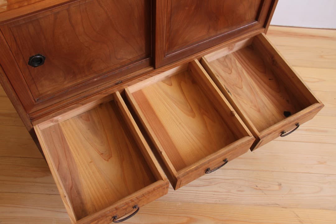 収納棚　チェスト　和箪笥　木製　ナチュラル　和家具　古道具　古家具　アンティーク