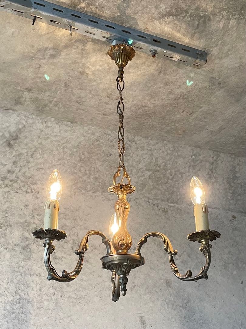 33. 激安！フランス アンティーク シャンデリア 3灯 キャンドル ライト