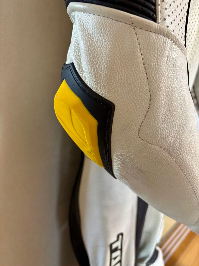 世*和様 RSTAICHI GP-WRX R305 LEATHER SUITサイ