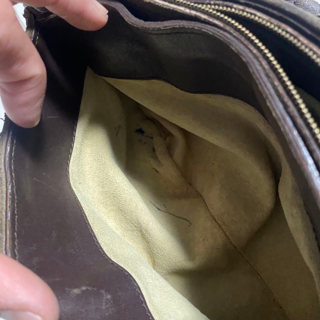 BOTTEGA VENETA イントレチャート ショルダーバッグ レザー