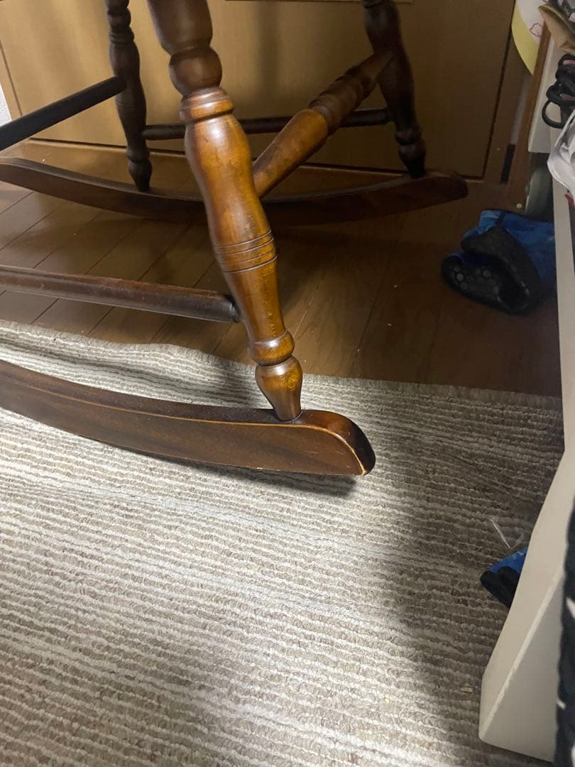 【引取限定】飛騨の家具　木製ロッキングチェア ダークブラウン　葛飾区