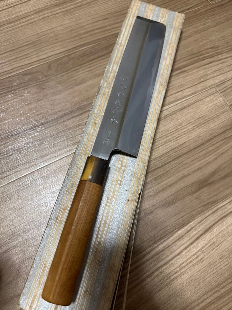 不動剱請合　純日本鋼　青鋼　薄葉包丁　地金綺麗　刃渡り8寸　天然砥石研ぎました
